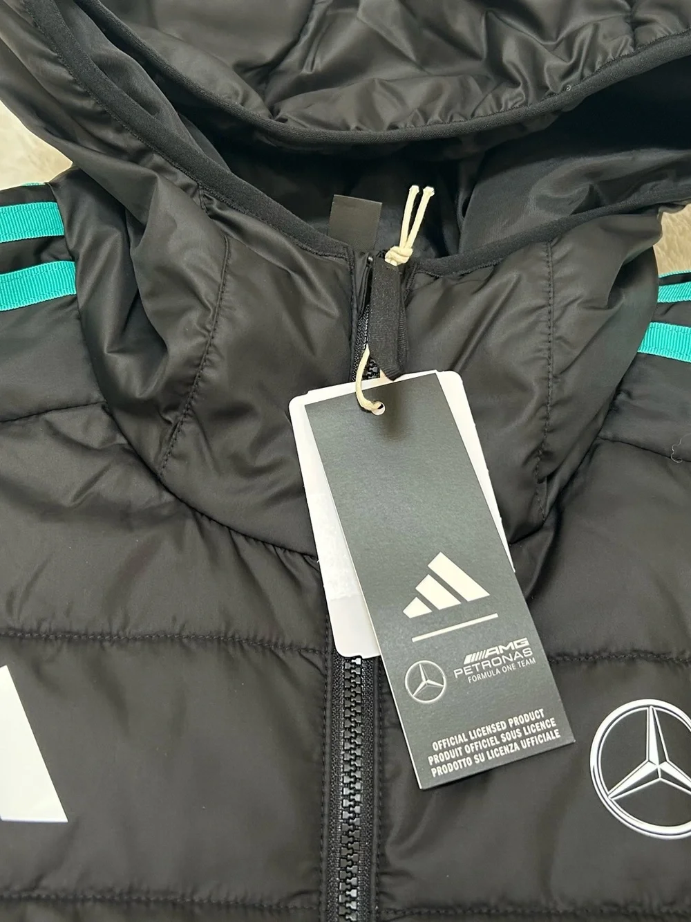 Adidas Mercedes AMG PETRONAS F1 Team DNA Puffer Jacket Size M Men’s Style JV5433